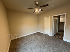 8434 Walerga Rd in Antelope, CA - Building Photo - Building Photo