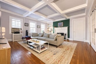 1-94 Burns St in Queens, NY - Building Photo - Building Photo