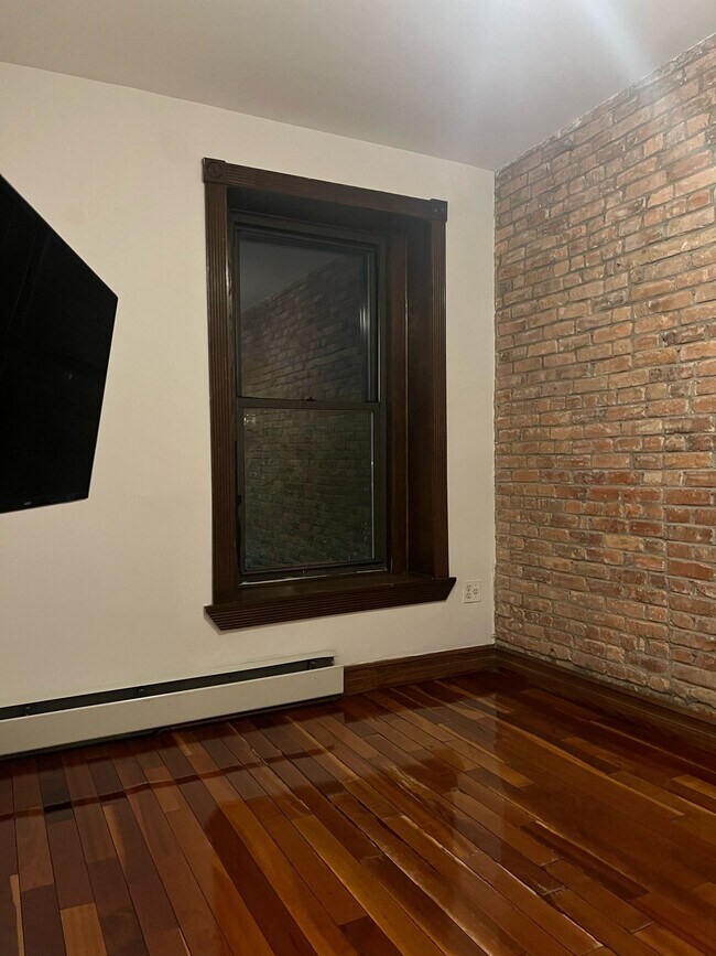 933 Saint Marks Ave in Brooklyn, NY - Building Photo - Building Photo