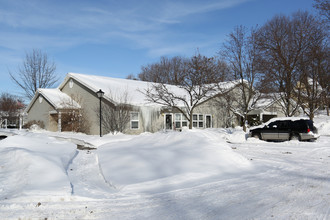 Ferncliff Gardens in Rochester, NY - Foto de edificio - Building Photo