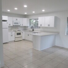 2137 SE Dolphin Rd in Port St. Lucie, FL - Building Photo - Building Photo