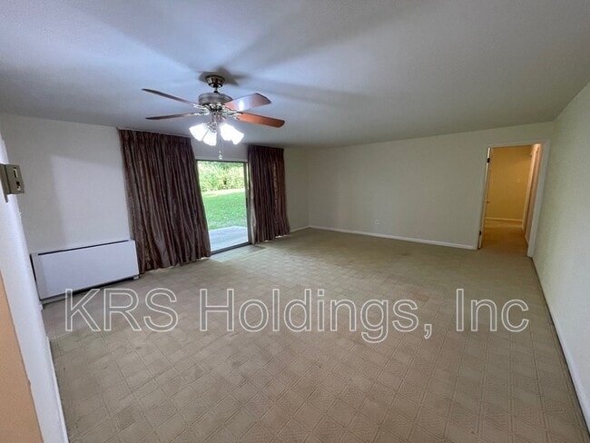 4108 Mangalore Dr in Annandale, VA - Building Photo - Building Photo