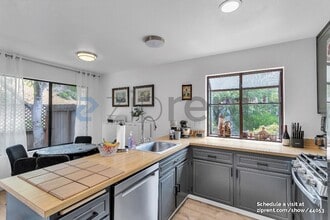 2157 Clearview Cir in Benicia, CA - Building Photo - Building Photo