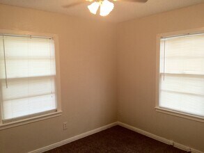 4607 32nd St in Lubbock, TX - Building Photo - Building Photo