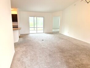 11190 Hess Way in Oxford, FL - Building Photo - Building Photo