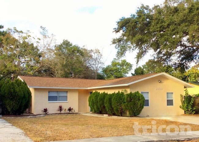 property at 2280 Winchester Dr