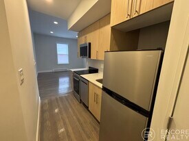 529 Beacon St in Boston, MA - Building Photo