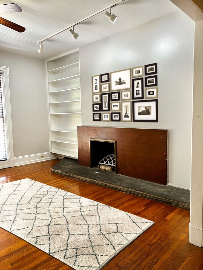 1809 Spruce St in Philadelphia, PA - Building Photo - Building Photo