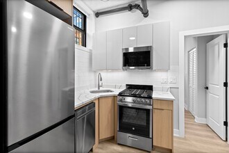 1649 W Jonquil Terrace in Chicago, IL - Building Photo - Building Photo