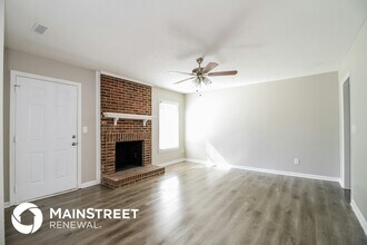 5505 Crabapple Ct in Greensboro, NC - Foto de edificio - Building Photo