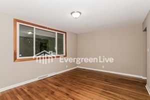 10941 Corona Rd in Cincinnati, OH - Building Photo - Building Photo