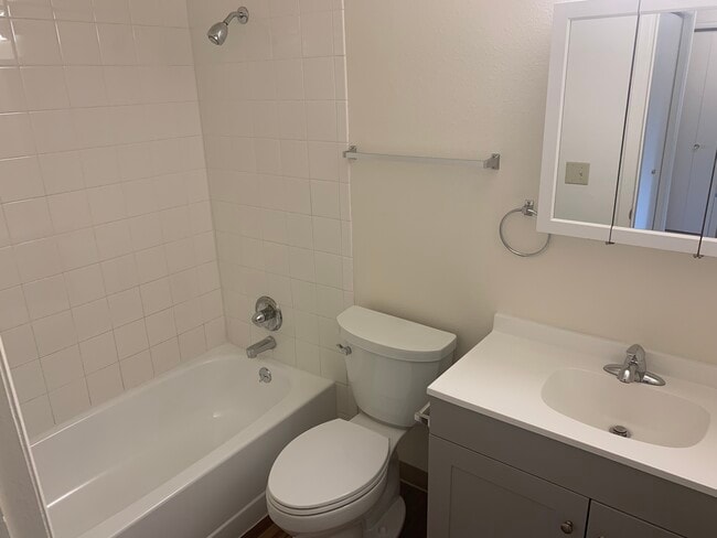 Sumner Apartments in Longmont, CO - Building Photo - Building Photo