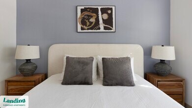 5005 Galleria Dr, Unit 3104 in Farmers Branch, TX - Building Photo - Building Photo