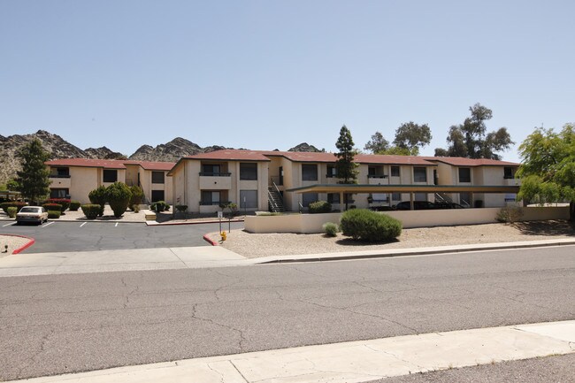 Foothills on the Preserve in Phoenix, AZ - Building Photo - Building Photo