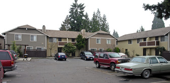 Redwood Village Townhouses Apartments