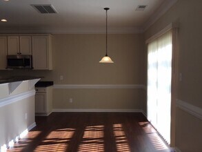 1371 Stephenshire Ct in Kernersville, NC - Foto de edificio - Building Photo