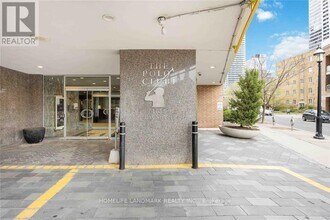 1055-1055 Bay St. in Toronto, ON - Building Photo - Building Photo