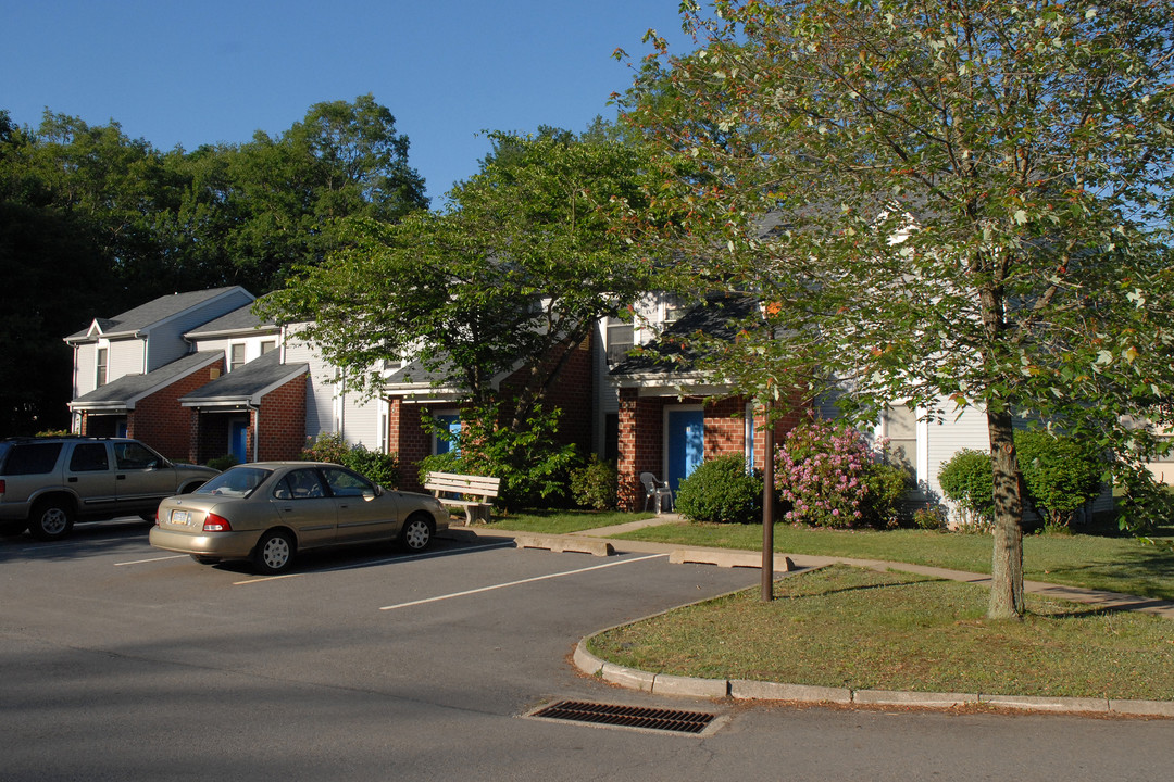 Oak Ridge Estates in Mountain Top, PA - Foto de edificio