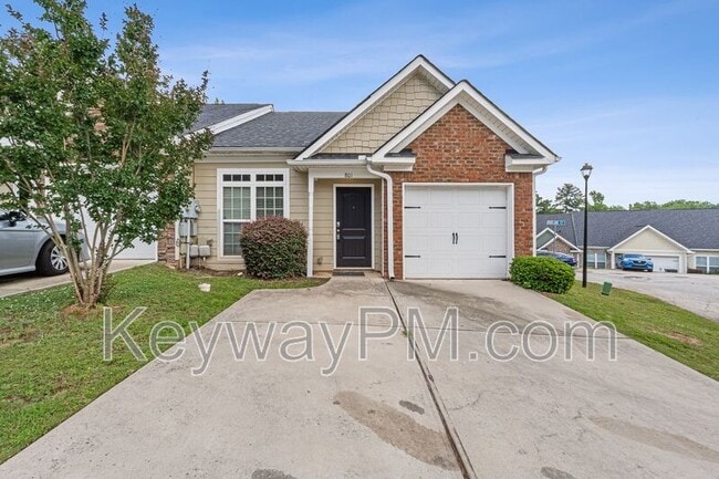 801 Trailside Ct