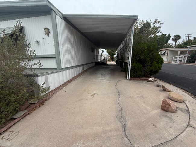 3601 E Wyoming Ave in Las Vegas, NV - Building Photo - Building Photo