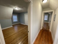 35 Cameron Ave, Unit #2 in Somerville, MA - Foto de edificio - Building Photo