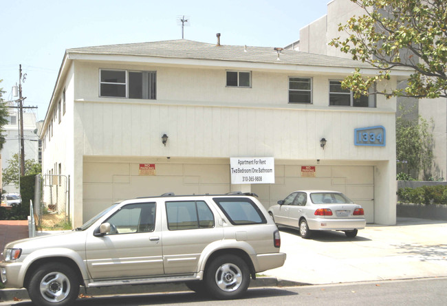 1334 16th St in Santa Monica, CA - Foto de edificio - Building Photo