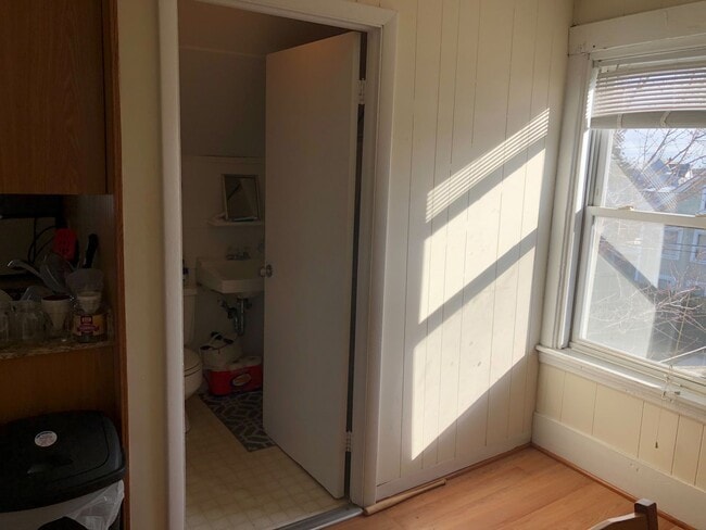 18 Cedar St in Fitchburg, MA - Building Photo - Building Photo