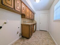 1852 Crystal Forest Dr photo'