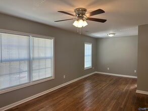 3111 Hale Dr SW in Huntsville, AL - Building Photo - Building Photo