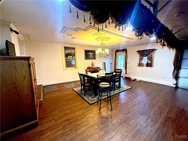 222-220 E Seneca Turnpike in Syracuse, NY - Building Photo - Building Photo