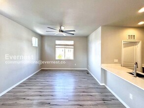 1059 Cana Grove in Colorado Springs, CO - Foto de edificio - Building Photo