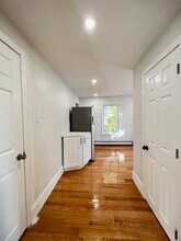 27 Barry St in Boston, MA - Building Photo - Building Photo
