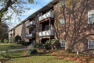 Wynnewood Greens in Allentown, PA - Foto de edificio - Building Photo