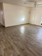 11104 Indian School Rd NE in Albuquerque, NM - Building Photo - Building Photo