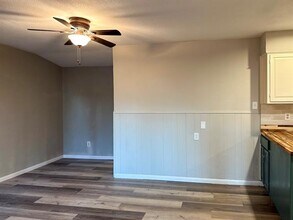 1505 Ronne Dr in Irving, TX - Building Photo - Building Photo