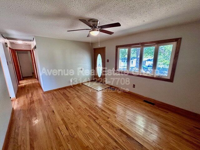 5154 Ville Donna Ln in Hazelwood, MO - Building Photo - Building Photo