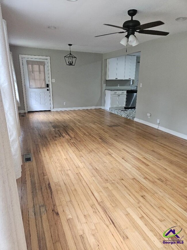 property at 556 Rogers Dr