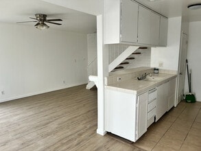 4714 Greenholme Dr in Sacramento, CA - Building Photo - Building Photo