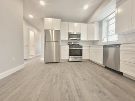 336 Warren St, Unit 2 in Boston, MA - Building Photo