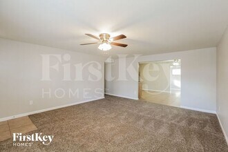 13248 N 38th Pl in Phoenix, AZ - Building Photo - Building Photo