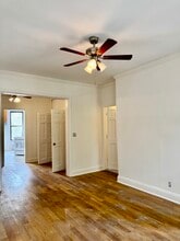 352 49th St, Unit 2 in Brooklyn, NY - Foto de edificio - Building Photo