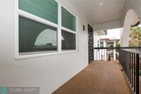 13749 Date Palm Ct in Delray Beach, FL - Foto de edificio - Building Photo