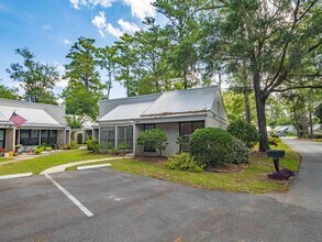 731 Deer Run Villas in St. Simons Island, GA - Building Photo - Building Photo