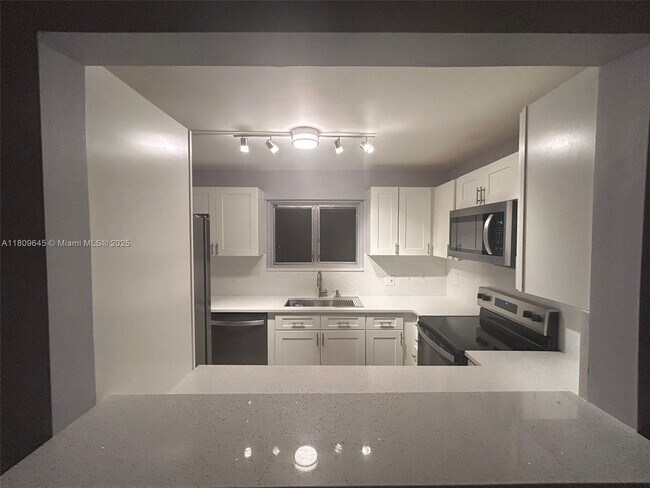 property at 394 N Laurel Dr