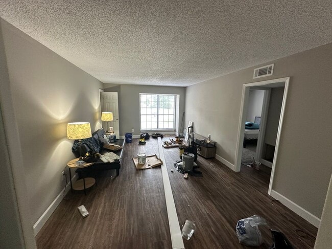 1957 Darryl Dr in Tallahassee, FL - Building Photo - Building Photo