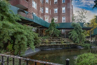 The Waterfall Apartments in Brooklyn, NY - Building Photo - Building Photo