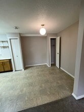 206 Coppermine Crescent in Saskatoon, SK - Building Photo - Building Photo