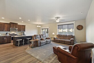 4192 E Esperanto St in Meridian, ID - Building Photo - Building Photo