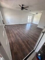 91 Cambridge Ave, Unit Garfield in Garfield, NJ - Building Photo