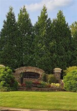 1934 Dilcrest Dr in Duluth, GA - Building Photo - Building Photo